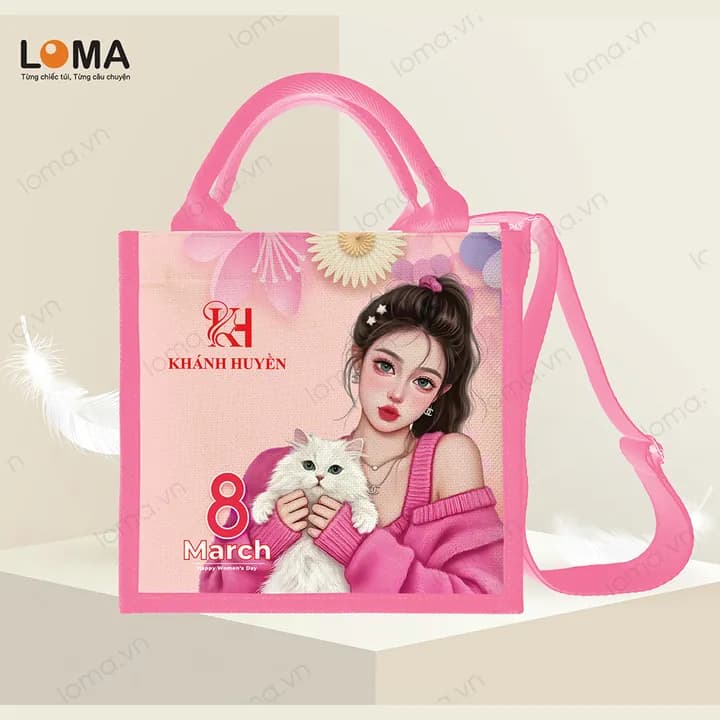 Hồng đậm: Cô gái ôm mèo ngày 8 tháng 3