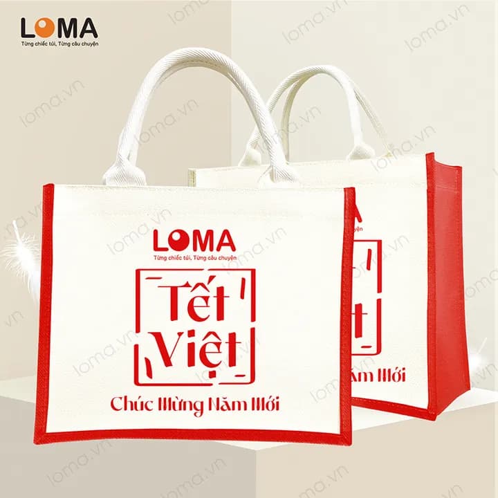 Mẫu 2: Tết Việt chúc mừng năm mới