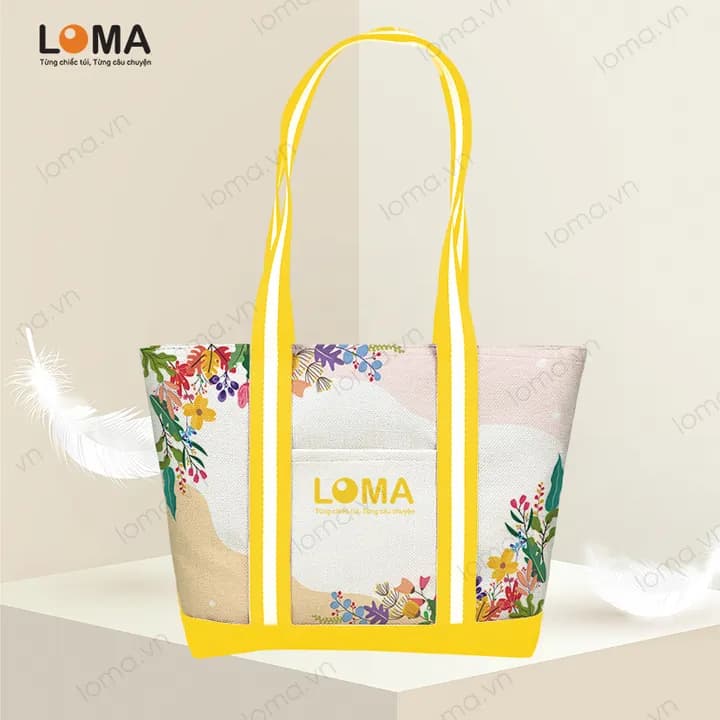 Hoa vàng: Họa tiết hoa lá sắc màu